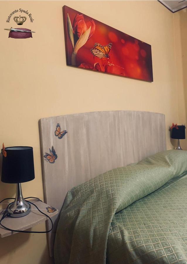 Spada Reale Valdieri Esterno foto
