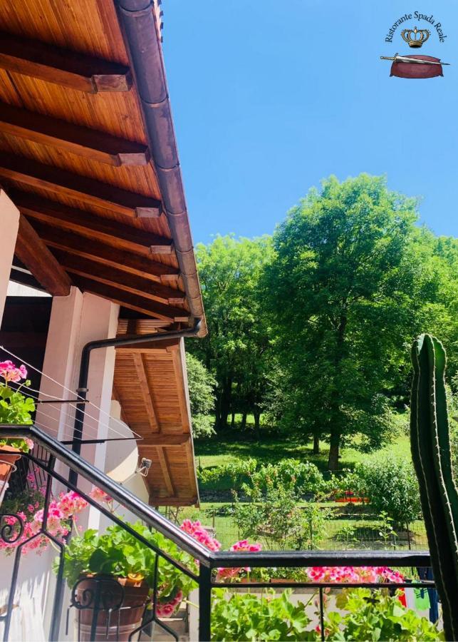 Spada Reale Valdieri Esterno foto